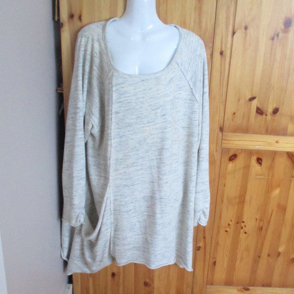 Calvin Klein Scoop Neck Sweatshirt w/ Slouchy Pocket 2X